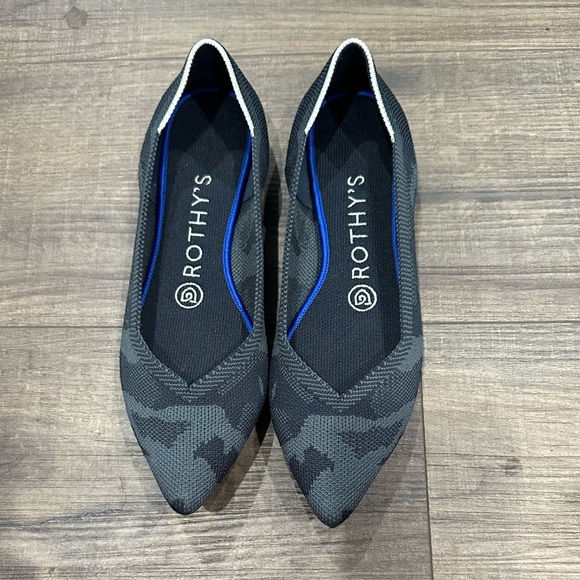 Rothy’s The Point Dark Camo - Picture 1 of 5